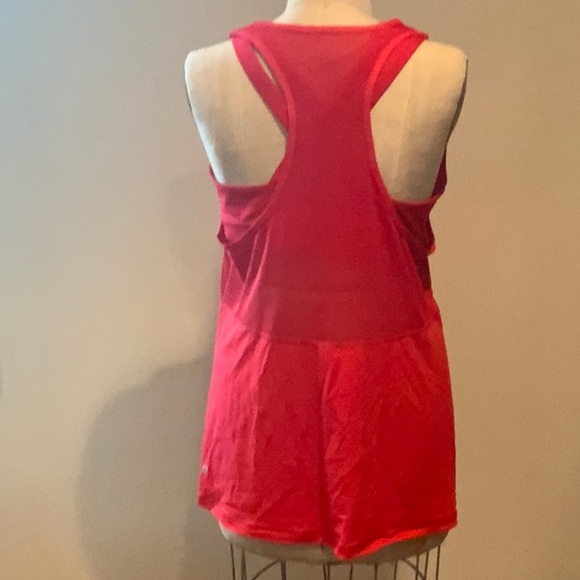 Lululemon Racerback tank top - Picture 2 of 3